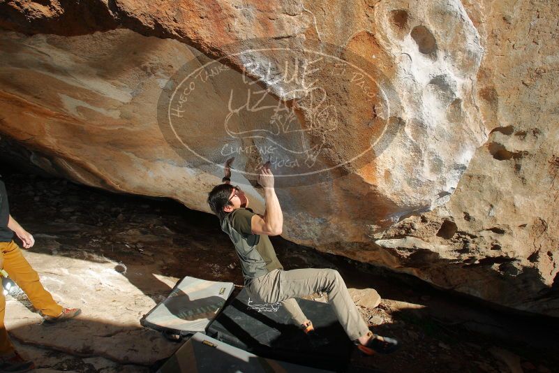Bouldering in Hueco Tanks on 01/19/2020 with Blue Lizard Climbing and Yoga

Filename: SRM_20200119_1628490.jpg
Aperture: f/8.0
Shutter Speed: 1/250
Body: Canon EOS-1D Mark II
Lens: Canon EF 16-35mm f/2.8 L