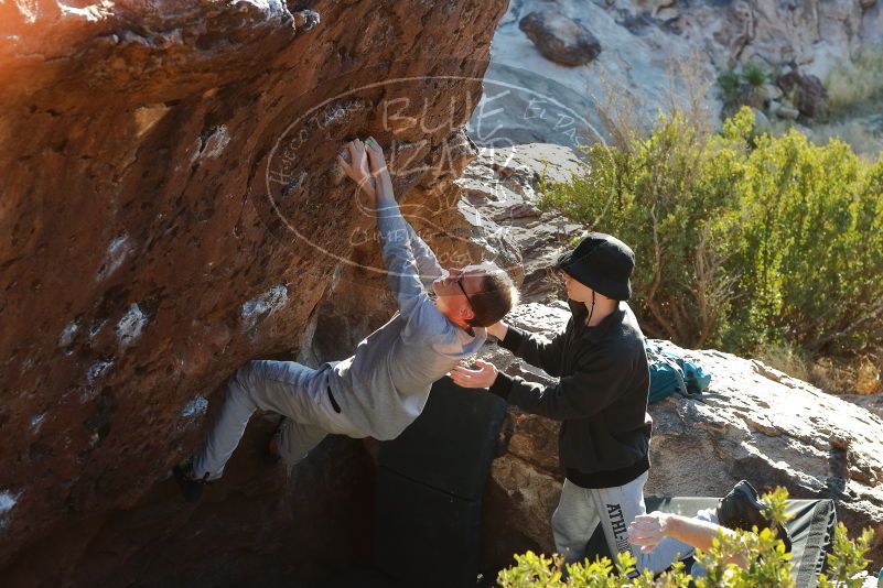 Bouldering in Hueco Tanks on 01/19/2020 with Blue Lizard Climbing and Yoga

Filename: SRM_20200119_1721130.jpg
Aperture: f/5.0
Shutter Speed: 1/320
Body: Canon EOS-1D Mark II
Lens: Canon EF 50mm f/1.8 II