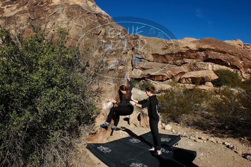 Bouldering in Hueco Tanks on 01/26/2020 with Blue Lizard Climbing and Yoga

Filename: SRM_20200126_1051510.jpg
Aperture: f/8.0
Shutter Speed: 1/400
Body: Canon EOS-1D Mark II
Lens: Canon EF 16-35mm f/2.8 L