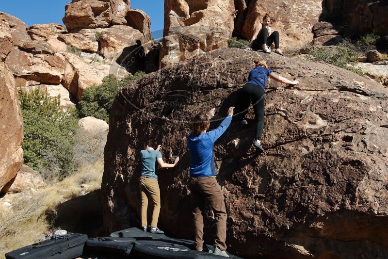 Bouldering in Hueco Tanks on 01/26/2020 with Blue Lizard Climbing and Yoga

Filename: SRM_20200126_1427450.jpg
Aperture: f/7.1
Shutter Speed: 1/400
Body: Canon EOS-1D Mark II
Lens: Canon EF 16-35mm f/2.8 L