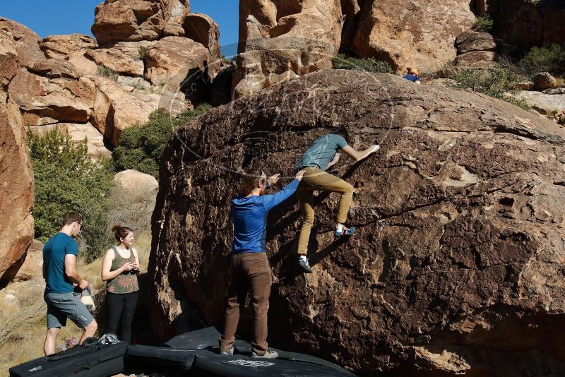 Bouldering in Hueco Tanks on 01/26/2020 with Blue Lizard Climbing and Yoga

Filename: SRM_20200126_1449020.jpg
Aperture: f/9.0
Shutter Speed: 1/400
Body: Canon EOS-1D Mark II
Lens: Canon EF 16-35mm f/2.8 L