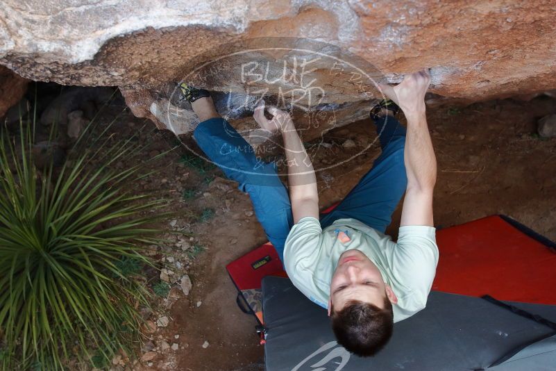 Bouldering in Hueco Tanks on 01/27/2020 with Blue Lizard Climbing and Yoga

Filename: SRM_20200127_1114270.jpg
Aperture: f/5.6
Shutter Speed: 1/250
Body: Canon EOS-1D Mark II
Lens: Canon EF 16-35mm f/2.8 L