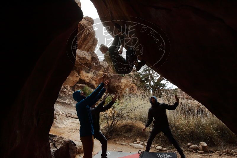 Bouldering in Hueco Tanks on 01/27/2020 with Blue Lizard Climbing and Yoga

Filename: SRM_20200127_1214470.jpg
Aperture: f/14.0
Shutter Speed: 1/250
Body: Canon EOS-1D Mark II
Lens: Canon EF 16-35mm f/2.8 L