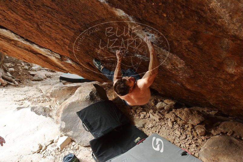 Bouldering in Hueco Tanks on 01/27/2020 with Blue Lizard Climbing and Yoga

Filename: SRM_20200127_1255250.jpg
Aperture: f/7.1
Shutter Speed: 1/250
Body: Canon EOS-1D Mark II
Lens: Canon EF 16-35mm f/2.8 L