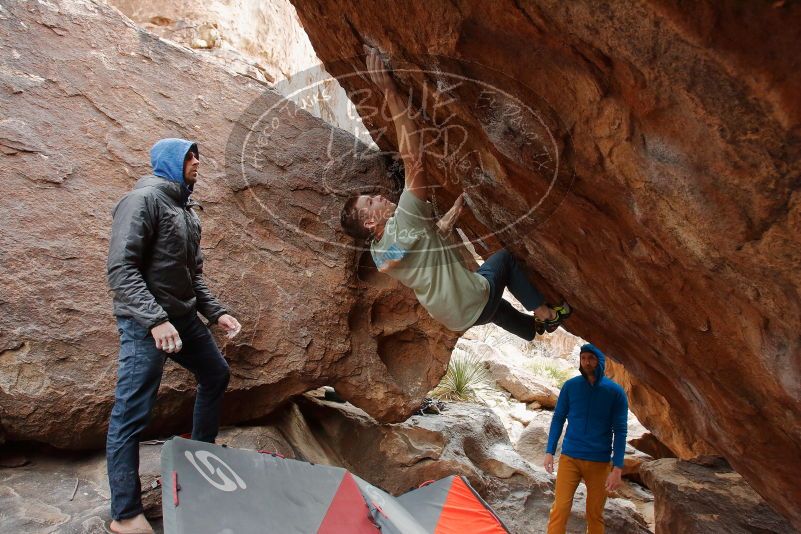 Bouldering in Hueco Tanks on 01/27/2020 with Blue Lizard Climbing and Yoga

Filename: SRM_20200127_1408280.jpg
Aperture: f/5.0
Shutter Speed: 1/250
Body: Canon EOS-1D Mark II
Lens: Canon EF 16-35mm f/2.8 L