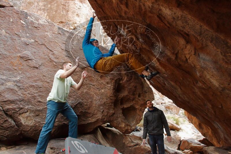 Bouldering in Hueco Tanks on 01/27/2020 with Blue Lizard Climbing and Yoga

Filename: SRM_20200127_1409230.jpg
Aperture: f/5.6
Shutter Speed: 1/250
Body: Canon EOS-1D Mark II
Lens: Canon EF 16-35mm f/2.8 L