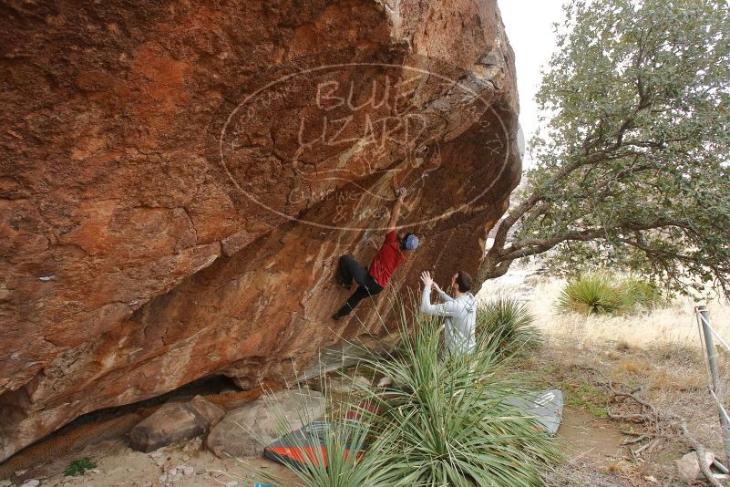 Bouldering in Hueco Tanks on 01/27/2020 with Blue Lizard Climbing and Yoga

Filename: SRM_20200127_1525470.jpg
Aperture: f/5.6
Shutter Speed: 1/250
Body: Canon EOS-1D Mark II
Lens: Canon EF 16-35mm f/2.8 L