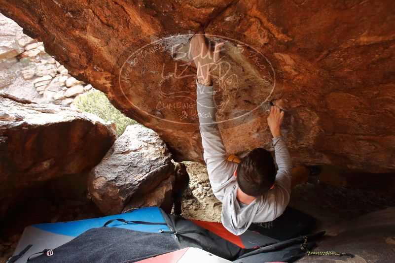 Bouldering in Hueco Tanks on 01/27/2020 with Blue Lizard Climbing and Yoga

Filename: SRM_20200127_1557420.jpg
Aperture: f/5.0
Shutter Speed: 1/320
Body: Canon EOS-1D Mark II
Lens: Canon EF 16-35mm f/2.8 L