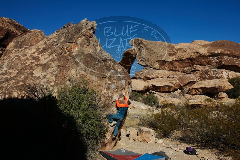 Bouldering in Hueco Tanks on 01/29/2020 with Blue Lizard Climbing and Yoga

Filename: SRM_20200129_1113290.jpg
Aperture: f/13.0
Shutter Speed: 1/250
Body: Canon EOS-1D Mark II
Lens: Canon EF 16-35mm f/2.8 L