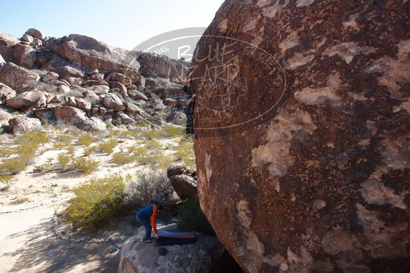 Bouldering in Hueco Tanks on 01/29/2020 with Blue Lizard Climbing and Yoga

Filename: SRM_20200129_1129400.jpg
Aperture: f/8.0
Shutter Speed: 1/250
Body: Canon EOS-1D Mark II
Lens: Canon EF 16-35mm f/2.8 L