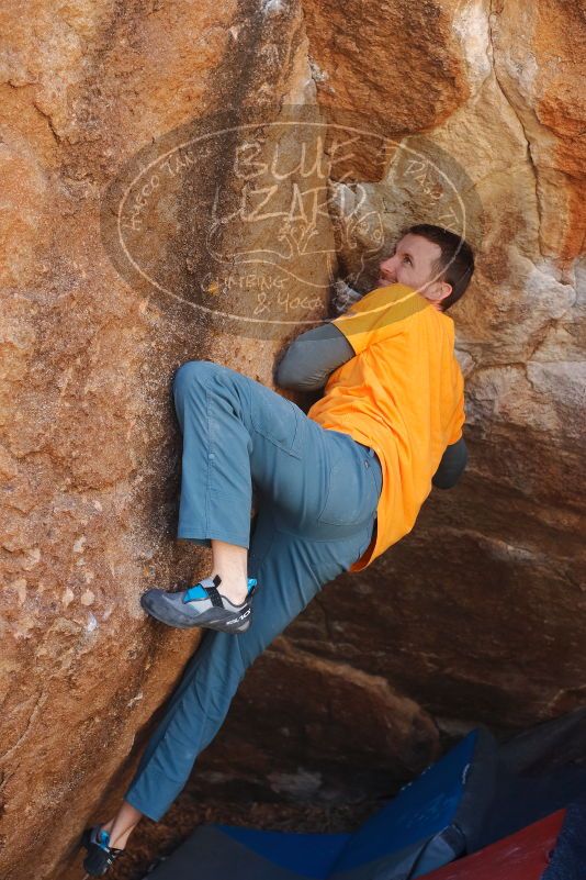 Bouldering in Hueco Tanks on 01/29/2020 with Blue Lizard Climbing and Yoga

Filename: SRM_20200129_1256110.jpg
Aperture: f/4.0
Shutter Speed: 1/250
Body: Canon EOS-1D Mark II
Lens: Canon EF 50mm f/1.8 II