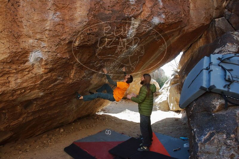 Bouldering in Hueco Tanks on 01/29/2020 with Blue Lizard Climbing and Yoga

Filename: SRM_20200129_1324460.jpg
Aperture: f/7.1
Shutter Speed: 1/250
Body: Canon EOS-1D Mark II
Lens: Canon EF 16-35mm f/2.8 L