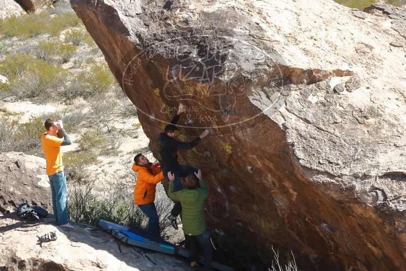 Bouldering in Hueco Tanks on 01/29/2020 with Blue Lizard Climbing and Yoga

Filename: SRM_20200129_1413590.jpg
Aperture: f/4.0
Shutter Speed: 1/400
Body: Canon EOS-1D Mark II
Lens: Canon EF 50mm f/1.8 II