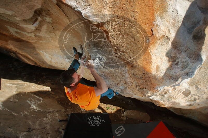 Bouldering in Hueco Tanks on 01/29/2020 with Blue Lizard Climbing and Yoga

Filename: SRM_20200129_1707420.jpg
Aperture: f/8.0
Shutter Speed: 1/250
Body: Canon EOS-1D Mark II
Lens: Canon EF 16-35mm f/2.8 L