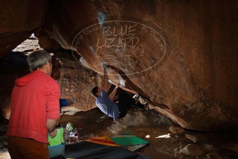 Bouldering in Hueco Tanks on 02/01/2020 with Blue Lizard Climbing and Yoga

Filename: SRM_20200201_1402120.jpg
Aperture: f/8.0
Shutter Speed: 1/250
Body: Canon EOS-1D Mark II
Lens: Canon EF 16-35mm f/2.8 L