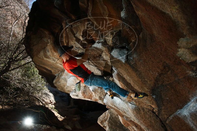 Bouldering in Hueco Tanks on 02/08/2020 with Blue Lizard Climbing and Yoga

Filename: SRM_20200208_1548300.jpg
Aperture: f/8.0
Shutter Speed: 1/250
Body: Canon EOS-1D Mark II
Lens: Canon EF 16-35mm f/2.8 L