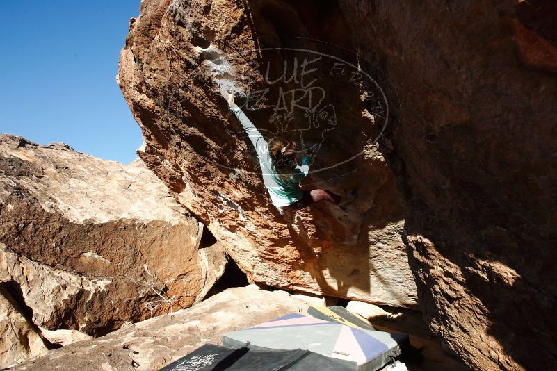 Bouldering in Hueco Tanks on 02/08/2020 with Blue Lizard Climbing and Yoga

Filename: SRM_20200208_1717540.jpg
Aperture: f/9.0
Shutter Speed: 1/250
Body: Canon EOS-1D Mark II
Lens: Canon EF 16-35mm f/2.8 L