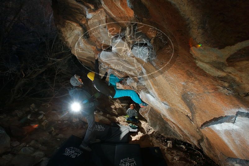 Bouldering in Hueco Tanks on 01/06/2020 with Blue Lizard Climbing and Yoga

Filename: SRM_20200106_1141120.jpg
Aperture: f/8.0
Shutter Speed: 1/250
Body: Canon EOS-1D Mark II
Lens: Canon EF 16-35mm f/2.8 L