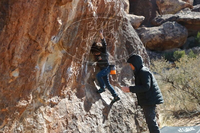 Bouldering in Hueco Tanks on 01/06/2020 with Blue Lizard Climbing and Yoga

Filename: SRM_20200106_1353030.jpg
Aperture: f/3.5
Shutter Speed: 1/400
Body: Canon EOS-1D Mark II
Lens: Canon EF 50mm f/1.8 II
