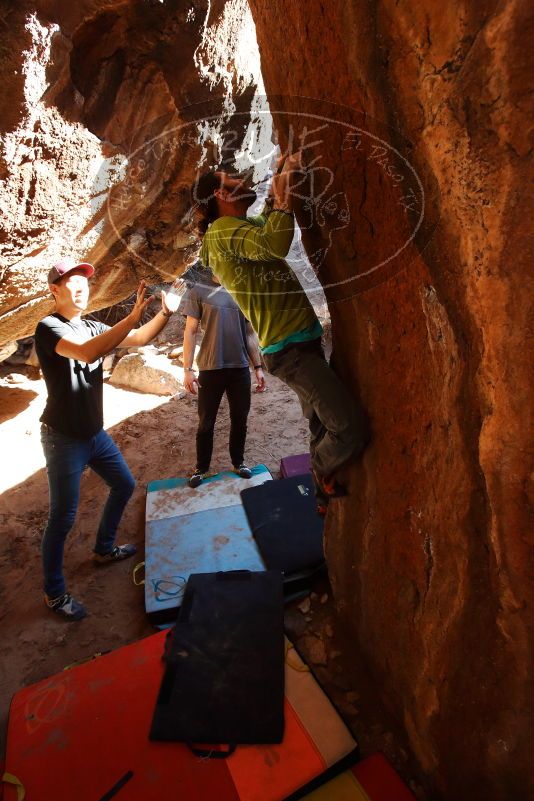 Bouldering in Hueco Tanks on 02/14/2020 with Blue Lizard Climbing and Yoga

Filename: SRM_20200214_1155050.jpg
Aperture: f/5.6
Shutter Speed: 1/250
Body: Canon EOS-1D Mark II
Lens: Canon EF 16-35mm f/2.8 L