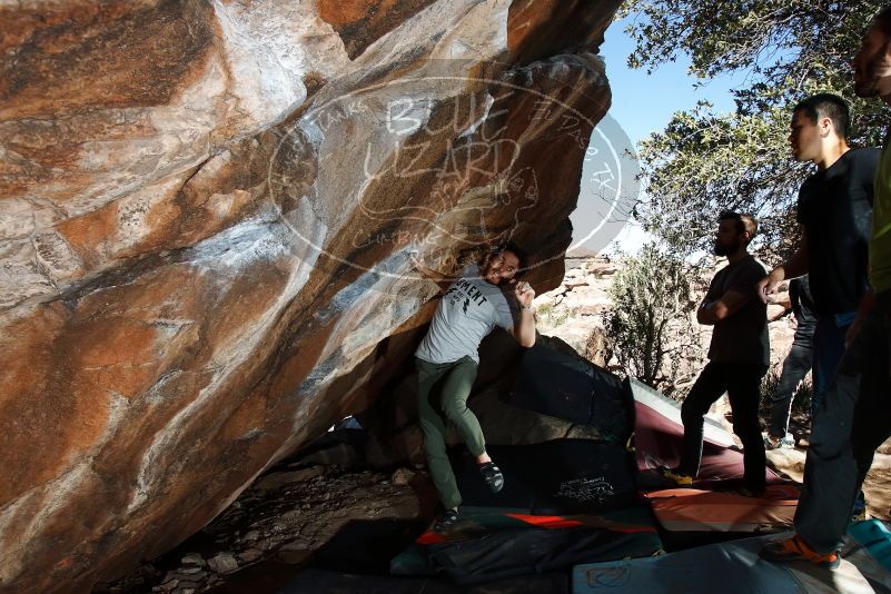 Bouldering in Hueco Tanks on 02/14/2020 with Blue Lizard Climbing and Yoga

Filename: SRM_20200214_1234170.jpg
Aperture: f/8.0
Shutter Speed: 1/250
Body: Canon EOS-1D Mark II
Lens: Canon EF 16-35mm f/2.8 L