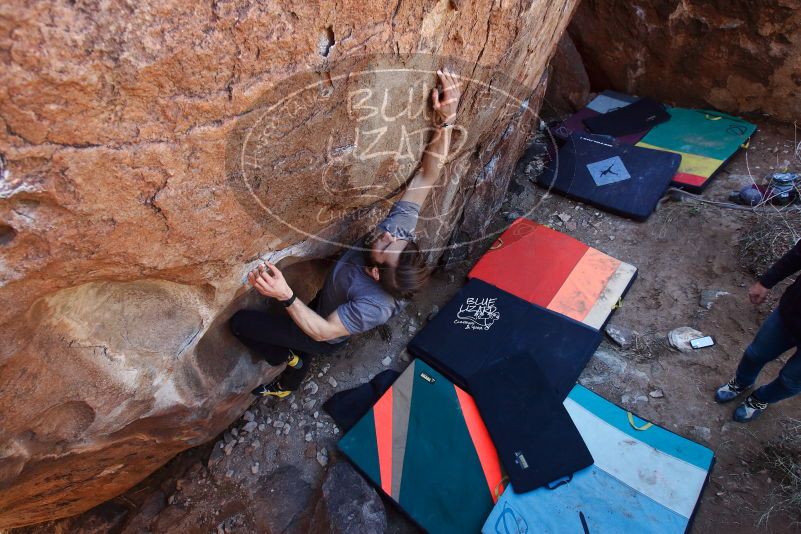 Bouldering in Hueco Tanks on 02/14/2020 with Blue Lizard Climbing and Yoga

Filename: SRM_20200214_1400380.jpg
Aperture: f/5.0
Shutter Speed: 1/250
Body: Canon EOS-1D Mark II
Lens: Canon EF 16-35mm f/2.8 L