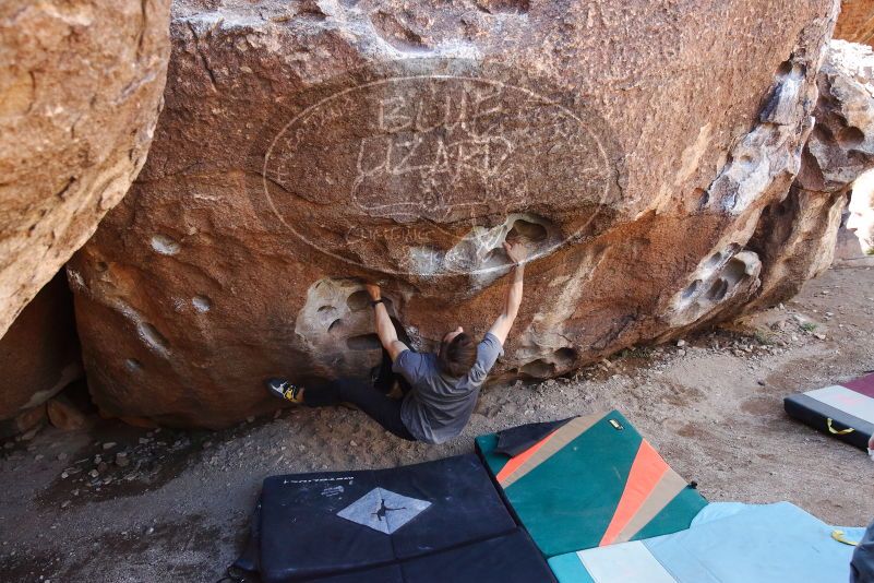 Bouldering in Hueco Tanks on 02/14/2020 with Blue Lizard Climbing and Yoga

Filename: SRM_20200214_1441430.jpg
Aperture: f/4.0
Shutter Speed: 1/500
Body: Canon EOS-1D Mark II
Lens: Canon EF 16-35mm f/2.8 L