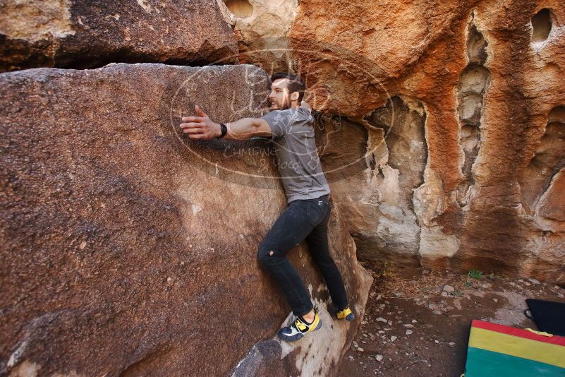 Bouldering in Hueco Tanks on 02/14/2020 with Blue Lizard Climbing and Yoga

Filename: SRM_20200214_1512500.jpg
Aperture: f/5.0
Shutter Speed: 1/250
Body: Canon EOS-1D Mark II
Lens: Canon EF 16-35mm f/2.8 L