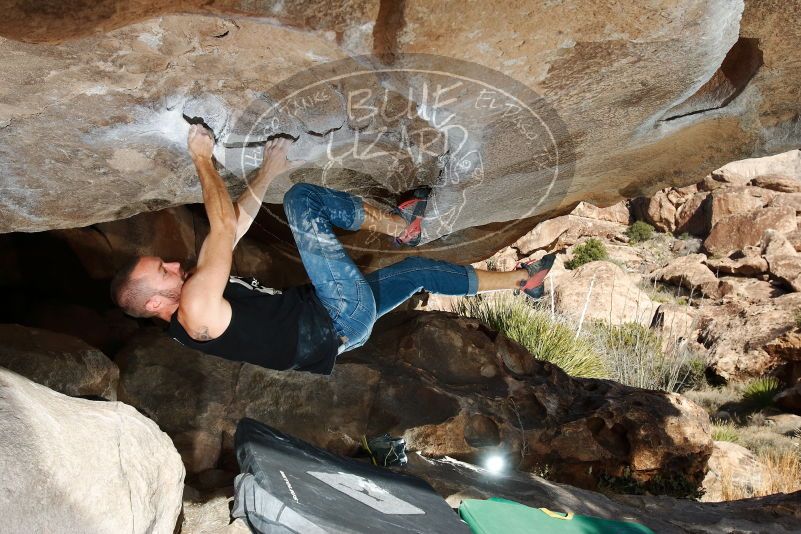 Bouldering in Hueco Tanks on 02/14/2020 with Blue Lizard Climbing and Yoga

Filename: SRM_20200214_1649380.jpg
Aperture: f/8.0
Shutter Speed: 1/250
Body: Canon EOS-1D Mark II
Lens: Canon EF 16-35mm f/2.8 L