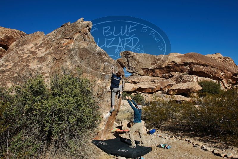 Bouldering in Hueco Tanks on 02/16/2020 with Blue Lizard Climbing and Yoga

Filename: SRM_20200216_1030310.jpg
Aperture: f/8.0
Shutter Speed: 1/400
Body: Canon EOS-1D Mark II
Lens: Canon EF 16-35mm f/2.8 L