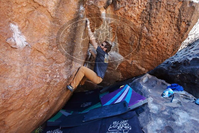Bouldering in Hueco Tanks on 02/16/2020 with Blue Lizard Climbing and Yoga

Filename: SRM_20200216_1123160.jpg
Aperture: f/4.5
Shutter Speed: 1/320
Body: Canon EOS-1D Mark II
Lens: Canon EF 16-35mm f/2.8 L