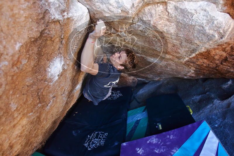 Bouldering in Hueco Tanks on 02/16/2020 with Blue Lizard Climbing and Yoga

Filename: SRM_20200216_1134300.jpg
Aperture: f/3.5
Shutter Speed: 1/250
Body: Canon EOS-1D Mark II
Lens: Canon EF 16-35mm f/2.8 L
