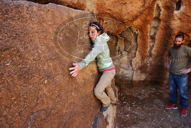Bouldering in Hueco Tanks on 02/16/2020 with Blue Lizard Climbing and Yoga

Filename: SRM_20200216_1233020.jpg
Aperture: f/6.3
Shutter Speed: 1/250
Body: Canon EOS-1D Mark II
Lens: Canon EF 16-35mm f/2.8 L