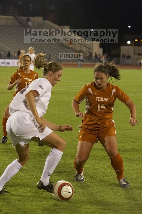 Leslie Imber, #15.  The lady longhorns beat Texas A&M 1-0 in soccer Friday night.

Filename: SRM_20061027_1922287.jpg
Aperture: f/4.0
Shutter Speed: 1/400
Body: Canon EOS 20D
Lens: Canon EF 80-200mm f/2.8 L