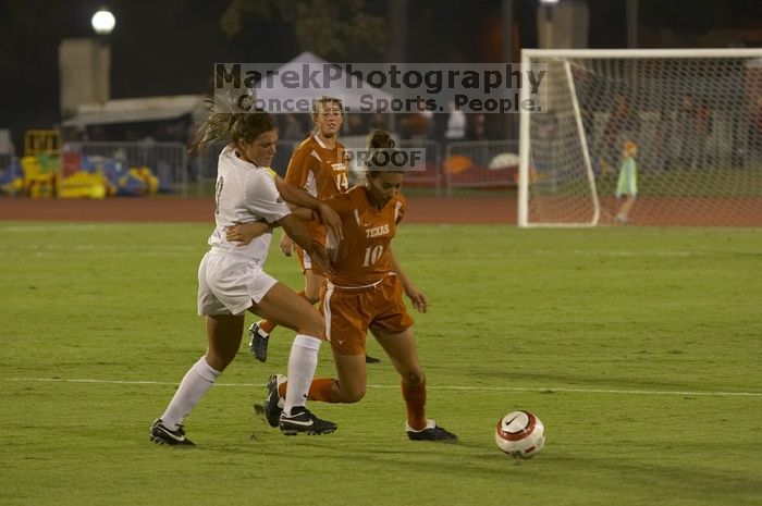 Stephanie Logterman, #10.  The lady longhorns beat Texas A&M 1-0 in soccer Friday night.

Filename: SRM_20061027_1924368.jpg
Aperture: f/4.0
Shutter Speed: 1/400
Body: Canon EOS 20D
Lens: Canon EF 80-200mm f/2.8 L