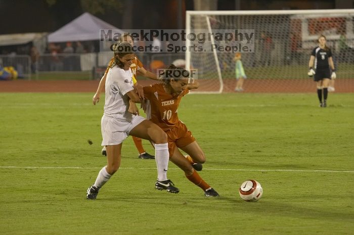 Stephanie Logterman, #10.  The lady longhorns beat Texas A&M 1-0 in soccer Friday night.

Filename: SRM_20061027_1924389.jpg
Aperture: f/4.0
Shutter Speed: 1/400
Body: Canon EOS 20D
Lens: Canon EF 80-200mm f/2.8 L