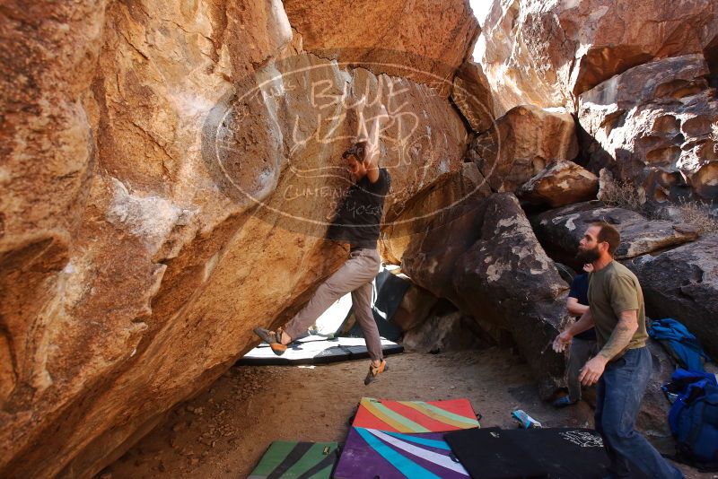 Bouldering in Hueco Tanks on 02/16/2020 with Blue Lizard Climbing and Yoga

Filename: SRM_20200216_1416120.jpg
Aperture: f/5.6
Shutter Speed: 1/250
Body: Canon EOS-1D Mark II
Lens: Canon EF 16-35mm f/2.8 L