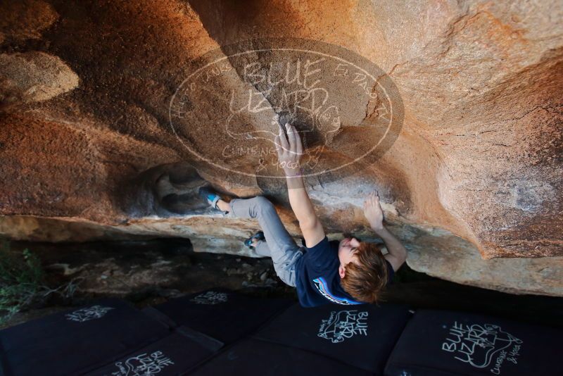 Bouldering in Hueco Tanks on 02/16/2020 with Blue Lizard Climbing and Yoga

Filename: SRM_20200216_1706301.jpg
Aperture: f/4.5
Shutter Speed: 1/250
Body: Canon EOS-1D Mark II
Lens: Canon EF 16-35mm f/2.8 L