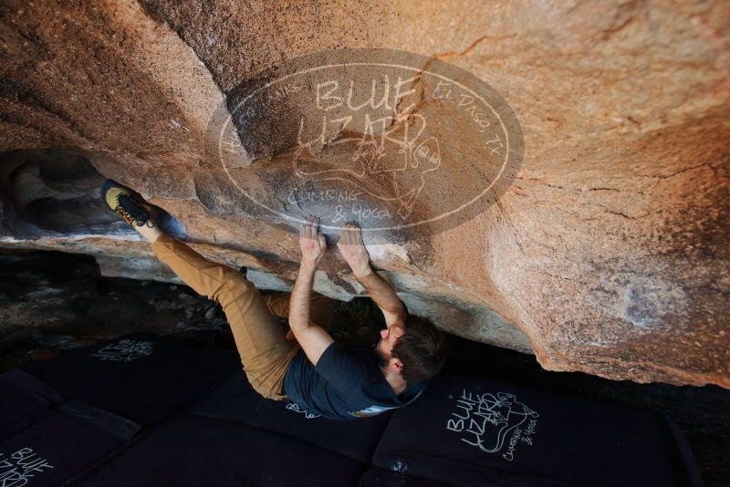 Bouldering in Hueco Tanks on 02/16/2020 with Blue Lizard Climbing and Yoga

Filename: SRM_20200216_1708420.jpg
Aperture: f/4.5
Shutter Speed: 1/250
Body: Canon EOS-1D Mark II
Lens: Canon EF 16-35mm f/2.8 L