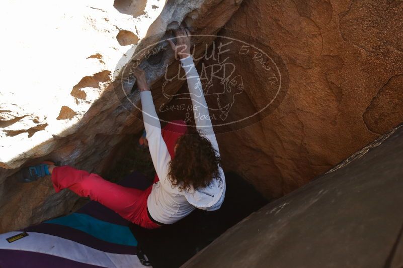 Bouldering in Hueco Tanks on 02/17/2020 with Blue Lizard Climbing and Yoga

Filename: SRM_20200217_1635510.jpg
Aperture: f/4.5
Shutter Speed: 1/320
Body: Canon EOS-1D Mark II
Lens: Canon EF 16-35mm f/2.8 L