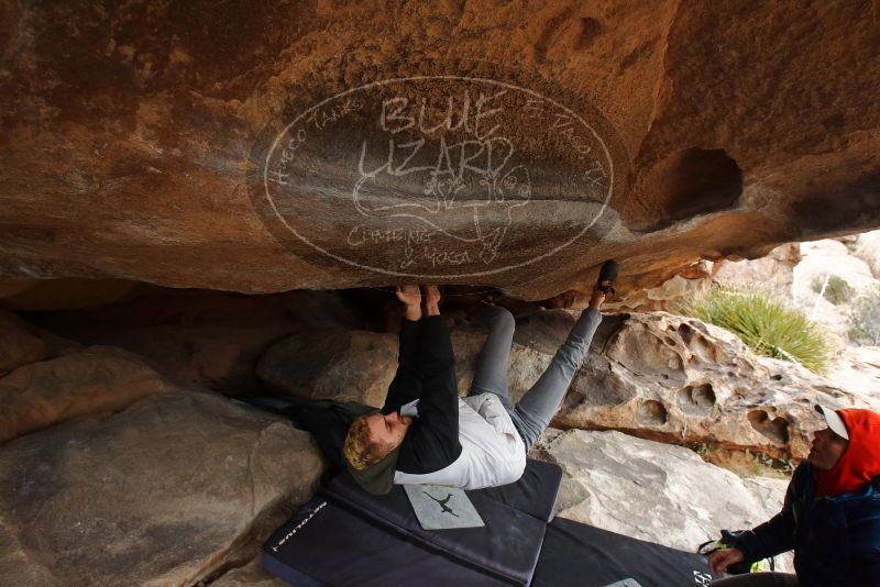 Bouldering in Hueco Tanks on 02/21/2020 with Blue Lizard Climbing and Yoga

Filename: SRM_20200221_1042160.jpg
Aperture: f/6.3
Shutter Speed: 1/250
Body: Canon EOS-1D Mark II
Lens: Canon EF 16-35mm f/2.8 L