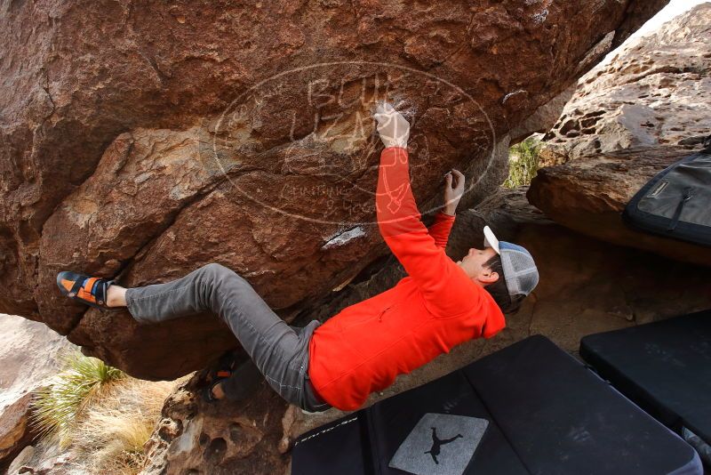 Bouldering in Hueco Tanks on 02/21/2020 with Blue Lizard Climbing and Yoga

Filename: SRM_20200221_1753001.jpg
Aperture: f/5.0
Shutter Speed: 1/250
Body: Canon EOS-1D Mark II
Lens: Canon EF 16-35mm f/2.8 L