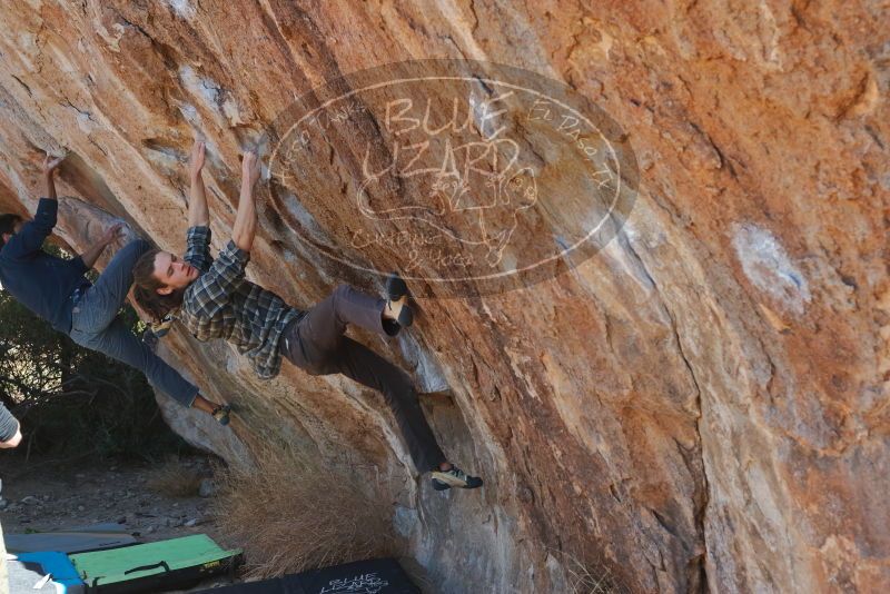Bouldering in Hueco Tanks on 02/25/2020 with Blue Lizard Climbing and Yoga

Filename: SRM_20200225_1229370.jpg
Aperture: f/4.5
Shutter Speed: 1/320
Body: Canon EOS-1D Mark II
Lens: Canon EF 50mm f/1.8 II
