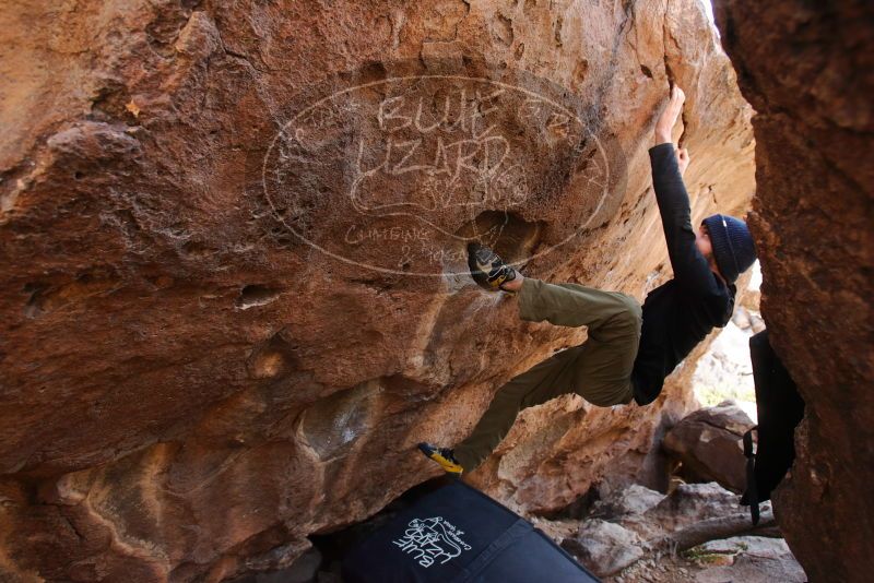 Bouldering in Hueco Tanks on 02/25/2020 with Blue Lizard Climbing and Yoga

Filename: SRM_20200225_1430460.jpg
Aperture: f/4.5
Shutter Speed: 1/250
Body: Canon EOS-1D Mark II
Lens: Canon EF 16-35mm f/2.8 L