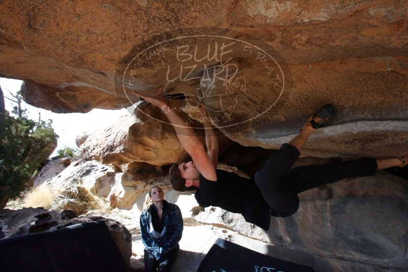 Bouldering in Hueco Tanks on 02/25/2020 with Blue Lizard Climbing and Yoga

Filename: SRM_20200225_1543020.jpg
Aperture: f/8.0
Shutter Speed: 1/320
Body: Canon EOS-1D Mark II
Lens: Canon EF 16-35mm f/2.8 L
