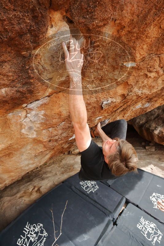 Bouldering in Hueco Tanks on 02/28/2020 with Blue Lizard Climbing and Yoga

Filename: SRM_20200228_1526580.jpg
Aperture: f/7.1
Shutter Speed: 1/250
Body: Canon EOS-1D Mark II
Lens: Canon EF 16-35mm f/2.8 L