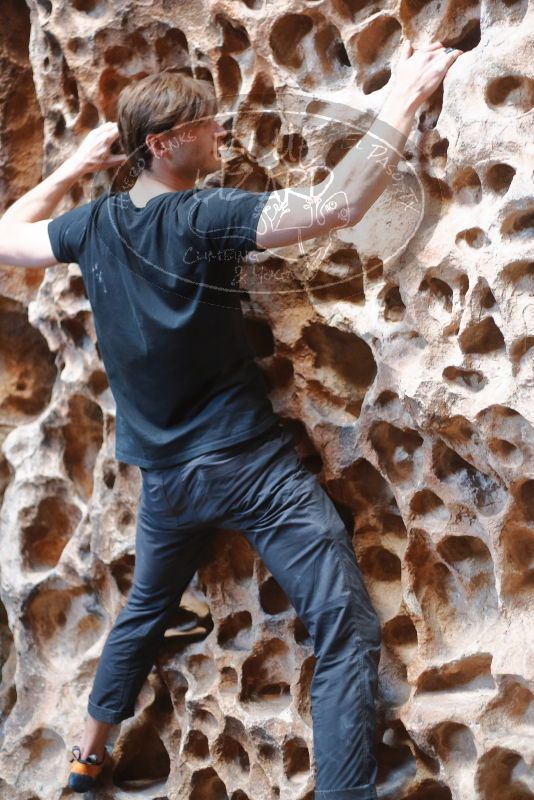 Bouldering in Hueco Tanks on 02/28/2020 with Blue Lizard Climbing and Yoga

Filename: SRM_20200228_1654060.jpg
Aperture: f/2.0
Shutter Speed: 1/100
Body: Canon EOS-1D Mark II
Lens: Canon EF 50mm f/1.8 II