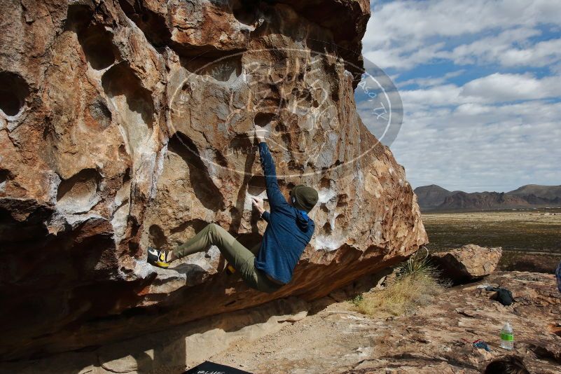 Bouldering in Hueco Tanks on 02/29/2020 with Blue Lizard Climbing and Yoga

Filename: SRM_20200229_1109380.jpg
Aperture: f/10.0
Shutter Speed: 1/250
Body: Canon EOS-1D Mark II
Lens: Canon EF 16-35mm f/2.8 L