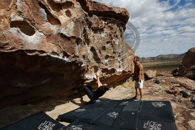 Bouldering in Hueco Tanks on 02/29/2020 with Blue Lizard Climbing and Yoga

Filename: SRM_20200229_1113140.jpg
Aperture: f/10.0
Shutter Speed: 1/320
Body: Canon EOS-1D Mark II
Lens: Canon EF 16-35mm f/2.8 L