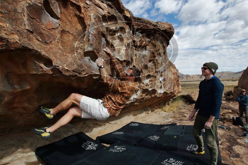 Bouldering in Hueco Tanks on 02/29/2020 with Blue Lizard Climbing and Yoga

Filename: SRM_20200229_1117050.jpg
Aperture: f/7.1
Shutter Speed: 1/320
Body: Canon EOS-1D Mark II
Lens: Canon EF 16-35mm f/2.8 L